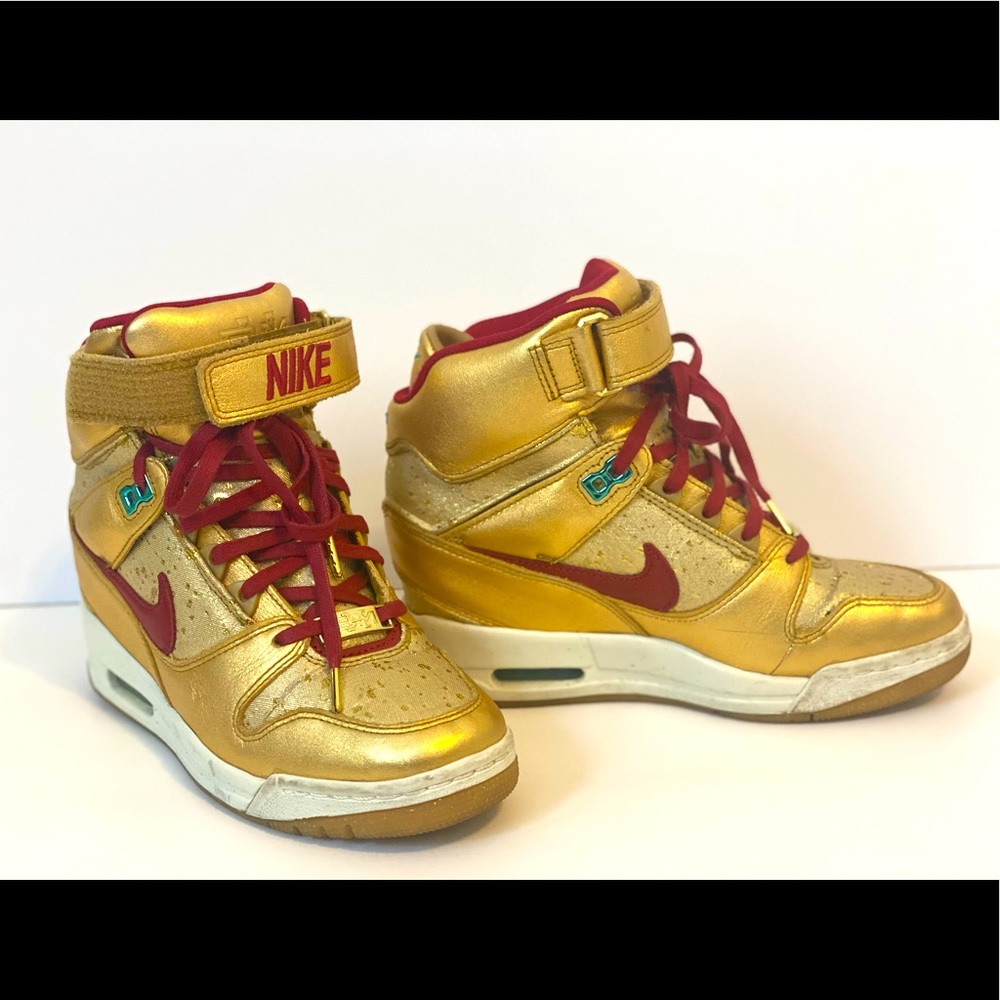 Nike Air revolution sky high sneakers women’s